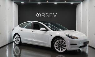 Tesla Model 3 Standard Range 19" Wheels Ryzen Chip 60 kWh LFP Battery One Owner VAT Q 1