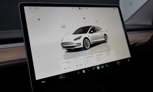 Tesla Model 3 Standard Range 19" Wheels Ryzen Chip 60 kWh LFP Battery One Owner VAT Q 20
