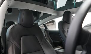 Tesla Model 3 Standard Range 19" Wheels Ryzen Chip 60 kWh LFP Battery One Owner VAT Q 10