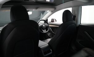 Tesla Model 3 Standard Range 19" Wheels Ryzen Chip 60 kWh LFP Battery One Owner VAT Q 16