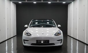 Tesla Model 3 Standard Range 19" Wheels Ryzen Chip 60 kWh LFP Battery One Owner VAT Q 7