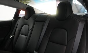 Tesla Model 3 Standard Range Plus Ryzen Chip LFP Battery Panoramic Roof One Owner VAT Q 17