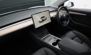 Tesla Model 3 Standard Range Plus Ryzen Chip LFP Battery Panoramic Roof One Owner VAT Q 11