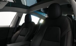 Tesla Model 3 Standard Range Plus Ryzen Chip LFP Battery Panoramic Roof One Owner VAT Q 18