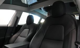 Tesla Model 3 Standard Range Plus LFP Battery Heat Pump Deep Blue Metallic One Owner VAT  11