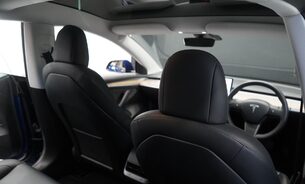 Tesla Model 3 Standard Range Plus LFP Battery Heat Pump Deep Blue Metallic One Owner VAT  15