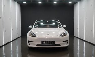 Tesla Model 3 MODEL 3 Ryzen One Owner Adaptive LEDs Heat Pump Pano Roof Black Interior  6