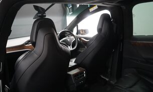 Tesla Model X 90D Enhanced Autopilot MCU2 CCS Sub Zero Recent New Tyres New Drive Shafts 33