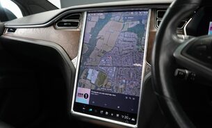 Tesla Model X 90D Enhanced Autopilot MCU2 CCS Sub Zero Recent New Tyres New Drive Shafts 29