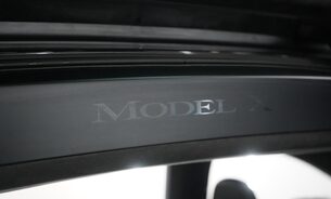 Tesla Model X 90D Enhanced Autopilot MCU2 CCS Sub Zero Recent New Tyres New Drive Shafts 23