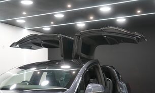 Tesla Model X 90D Enhanced Autopilot MCU2 CCS Sub Zero Recent New Tyres New Drive Shafts 10
