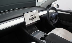 Tesla Model Y LONG RANGE AWD Impeccable Example! Sought After White Interior Low Mileage  18