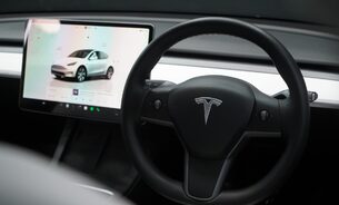 Tesla Model Y LONG RANGE AWD Impeccable Example! Sought After White Interior Low Mileage  15