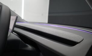 Tesla Model Y LONG RANGE RWD Full Self Driving Software AutoPark Summon VAT Qualifying 17