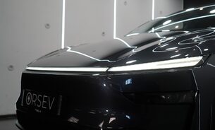 Tesla Model Y LONG RANGE RWD Full Self Driving Software AutoPark Summon VAT Qualifying 8