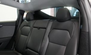 Tesla Model Y LONG RANGE RWD Full Self Driving Software AutoPark Summon VAT Qualifying 23