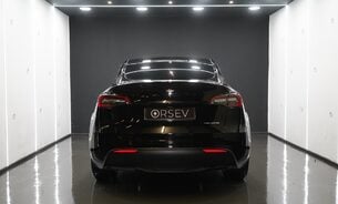 Tesla Model Y LONG RANGE AWD Solid Black One Owner Premium Sound Pano Roof VAT Q 6