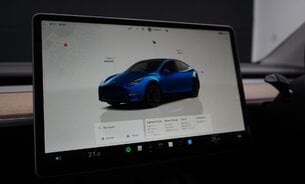 Tesla Model Y PERFORMANCE Enhanced Autopilot Deep Blue Metallic 21" Uberturbines VAT Q 21
