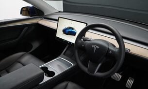 Tesla Model Y PERFORMANCE Enhanced Autopilot Deep Blue Metallic 21" Uberturbines VAT Q 2