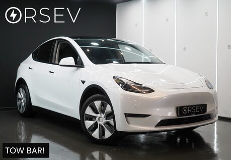 Tesla Model Y LONG RANGE AWD Tow Bar One Owner 19" Gemini Wheels Matrix LED Headlights