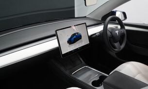 Tesla Model Y LONG RANGE AWD White Interior 20" Induction Alloys Comfort Suspension VAT Q 10