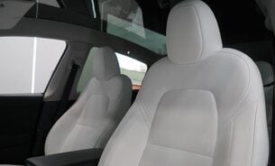 Tesla Model Y LONG RANGE AWD White Interior 20" Induction Alloys Comfort Suspension VAT Q 18