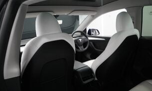 Tesla Model Y LONG RANGE AWD White Interior 20" Induction Alloys Comfort Suspension VAT Q 16