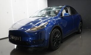 Tesla Model Y LONG RANGE AWD White Interior 20" Induction Alloys Comfort Suspension VAT Q 6