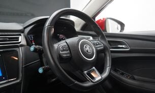 MG MG5 EXCLUSIVE MG Pilot Apple CarPlay Rev Cam Leather Interior  27