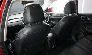 MG MG5 EXCLUSIVE MG Pilot Apple CarPlay Rev Cam Leather Interior  22