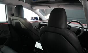 Tesla Model 3 RWD "Highland" c300 Mile Range Vented Seats Adaptive LEDs One Owner VAT Q 18