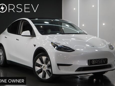 Tesla Model Y RWD One Owner Pano Roof Adaptive LEDs Heated Steering Wheel and Seats VAT Q