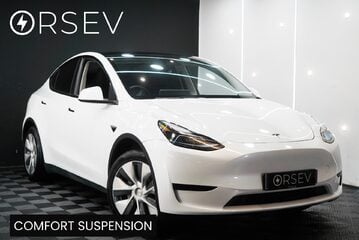 Tesla Model Y RWD Comfort Suspension One Owner Low Mileage Heated Seats & Steering Wheel 