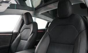 Tesla Model 3 Long Range Ultra Red Heat Pump Heated Steering Wheel Pano Roof 1 Owner VATQ 18