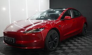 Tesla Model 3 Long Range Ultra Red Heat Pump Heated Steering Wheel Pano Roof 1 Owner VATQ 9