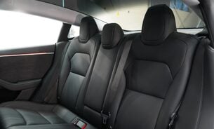 Tesla Model 3 Long Range Ultra Red Heat Pump Heated Steering Wheel Pano Roof 1 Owner VATQ 17