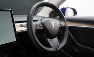 Tesla Model 3 LONG RANGE AWD Heat Pump 19" Sport Wheels Deep Metallic Blue One Owner VATQ 24