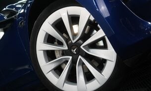 Tesla Model 3 LONG RANGE AWD Heat Pump 19" Sport Wheels Deep Metallic Blue One Owner VATQ 5