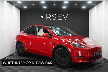 Tesla Model Y LONG RANGE AWD Tow Hitch White Interior Red Multi Coat Adaptive LEDs 