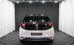 Volkswagen ID.3 FIRST EDITION FVWSH Adaptive Cruise 19" Alloys Rev Camera Keyless Entry 5