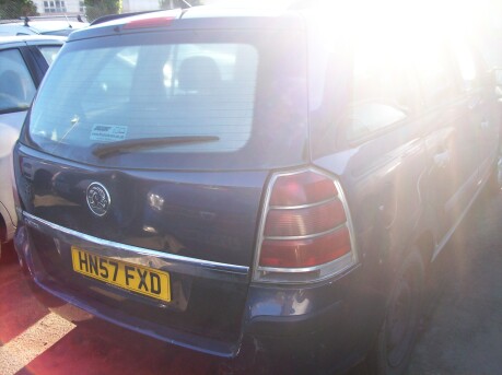 Vauxhall Zafira LIFE 16V 3