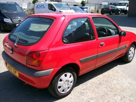 Ford Fiesta FUN ENCORE 4