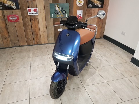 Segway E125S e125s e-scooter, brand new scooter/moped 6