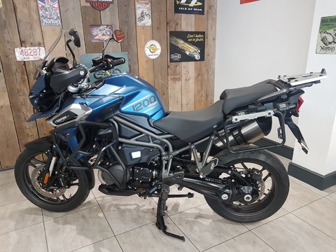 Triumph Tiger TIGER 1200 XRX WITH LUGGAGE 9