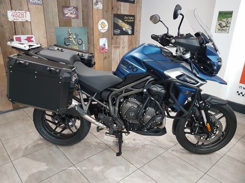 Triumph Tiger TIGER 1200 XRX WITH LUGGAGE 1