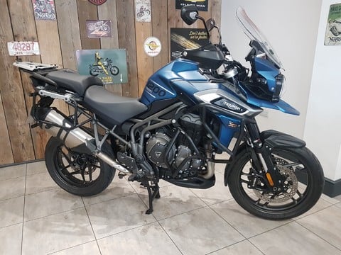 Triumph Tiger TIGER 1200 XRX WITH LUGGAGE 2