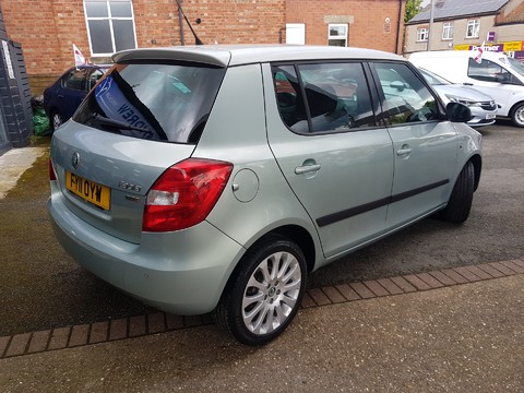 Skoda Fabia ELEGANCE TSI 5