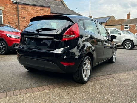 Ford Fiesta ZETEC 16V AUTOMATIC 3