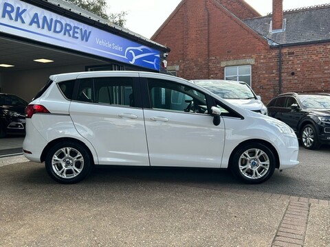 Ford B-Max ZETEC TDCI 2