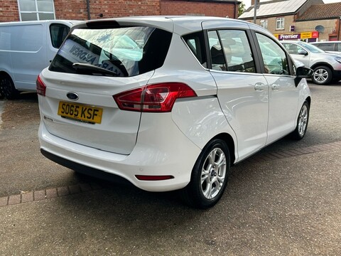 Ford B-Max ZETEC TDCI 3